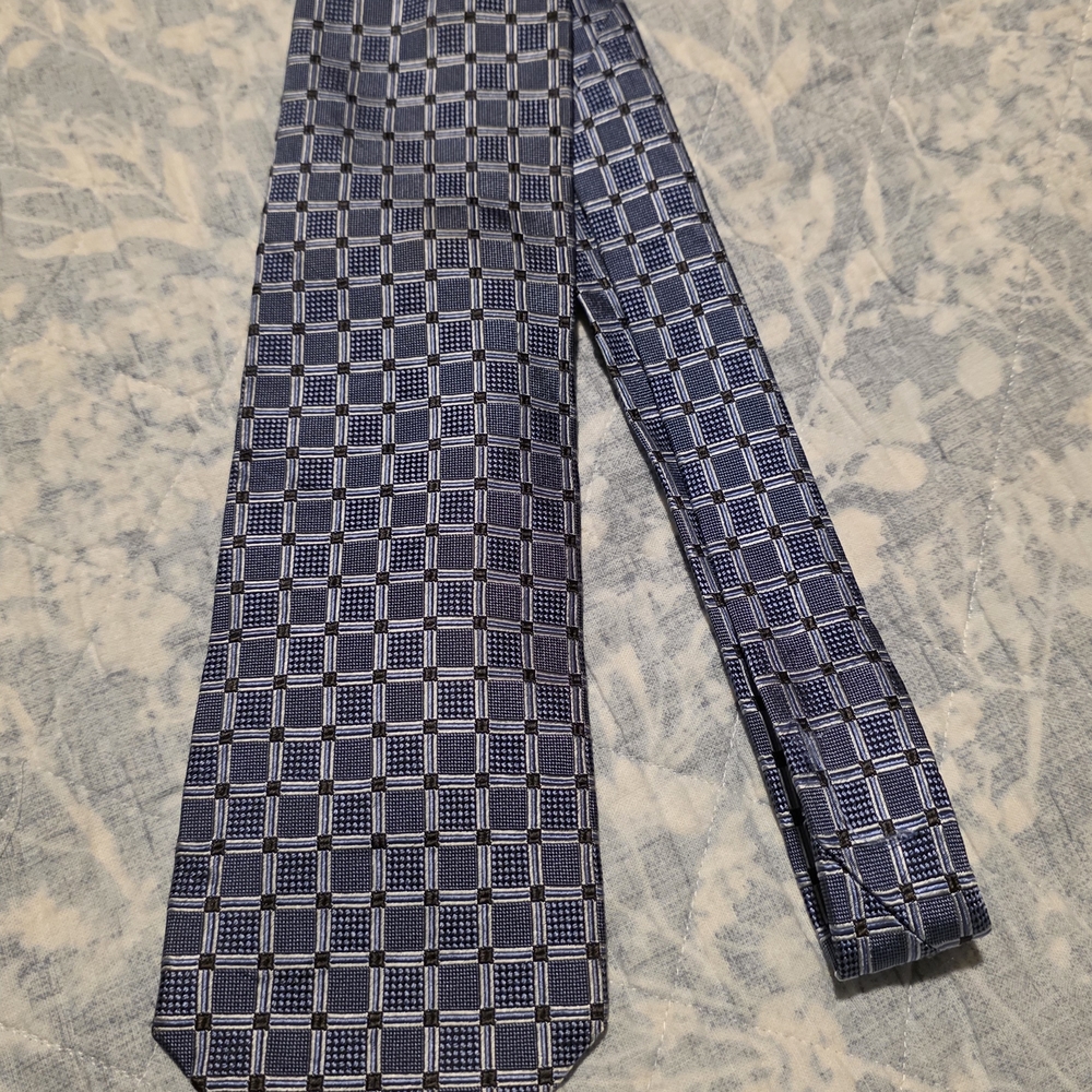 Ermenegildo Zegna Navy and Silver Checkered Tie